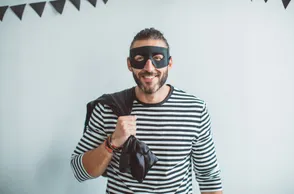 Поговорки о ворах и кражах