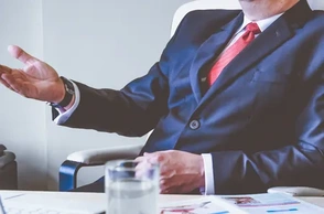 К чему снится начальник