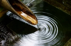 К чему снится журчание воды