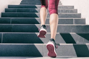 Бежать по лестнице во сне