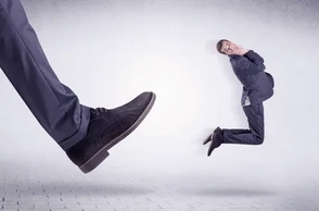 К чему снится, что выгонять из дома